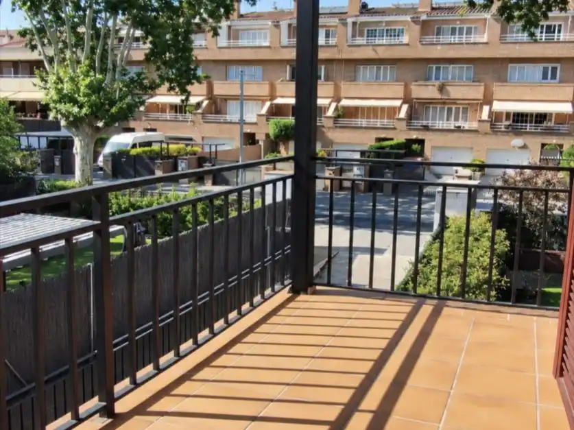 Chalet en  Camí Ral 69 - Foto 50
