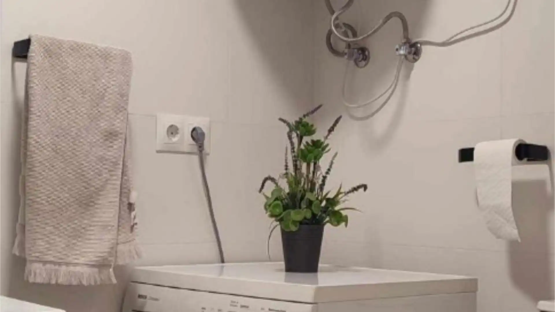 Piso en  Avinguda de la Marina Baixa 13 - Foto 17