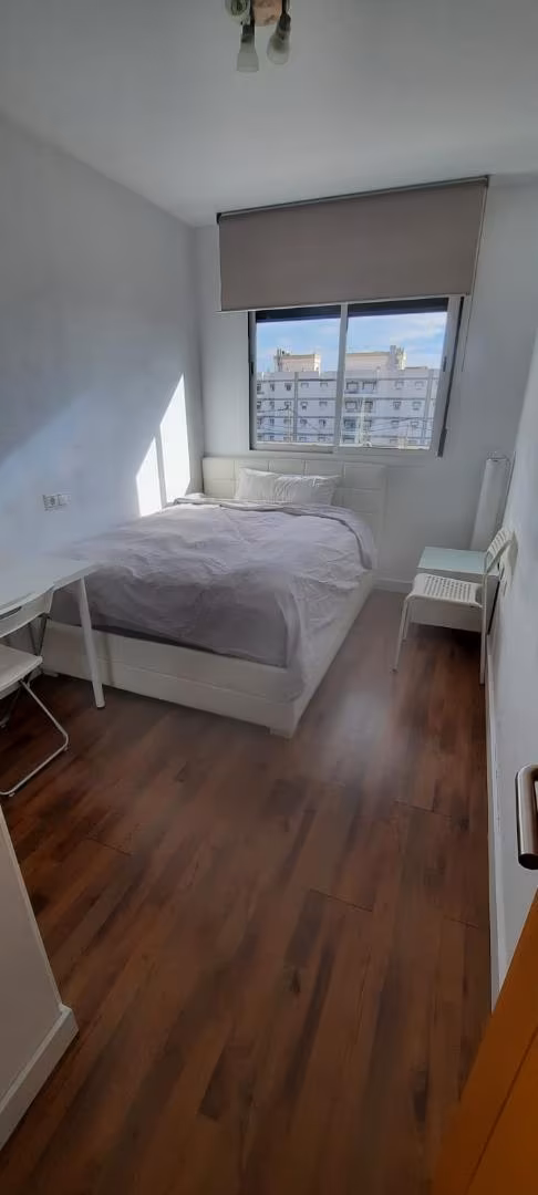 Piso en  Avenida 3 de Abril de 1979 1 - Foto 17