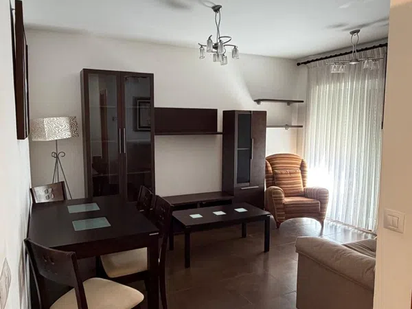 Chalet adosado en Avenida Cantabria, 1000 - Foto 4
