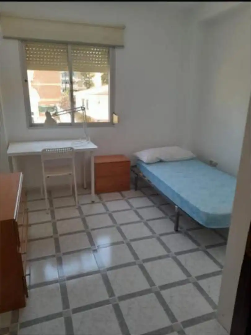 Piso en Ciudad Jardin - Foto 3