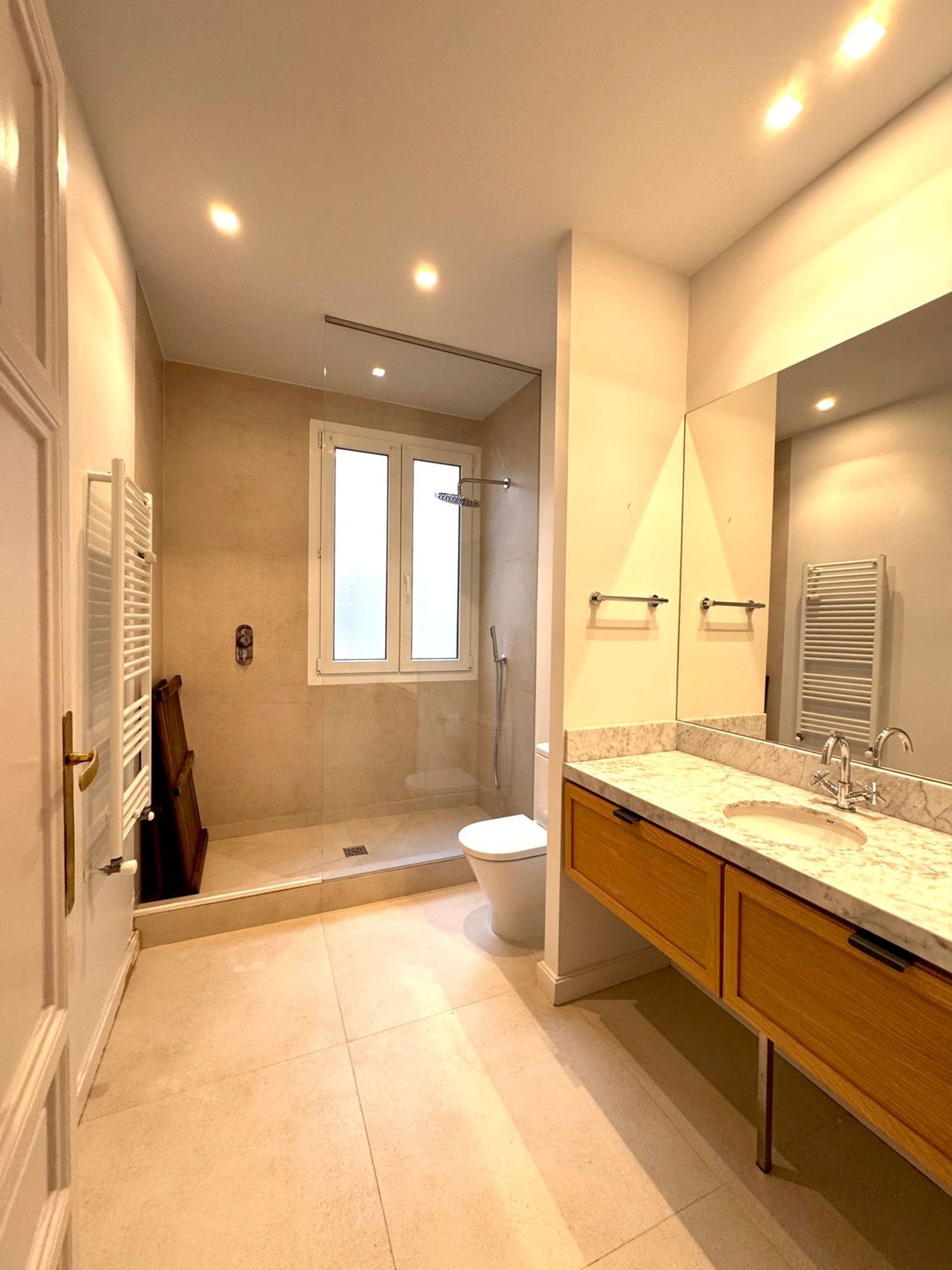 Piso en Barrio Jerónimos - Foto 12