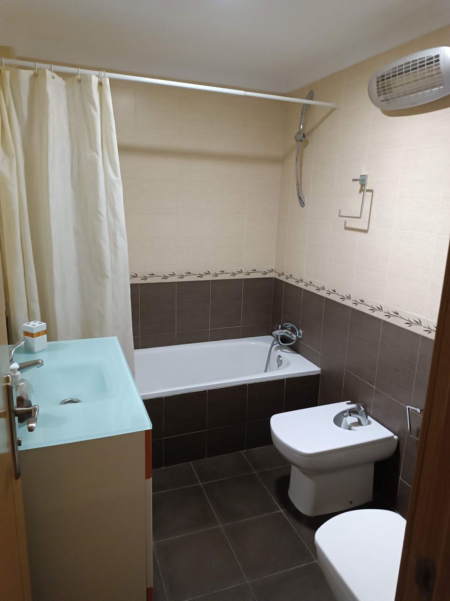 Piso en calle Periodista Luis de Vicente, 6