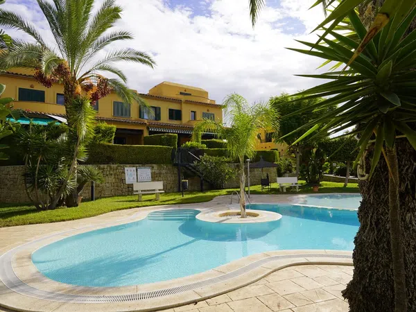 Chalet adosado en Golf Bahía - Foto 5