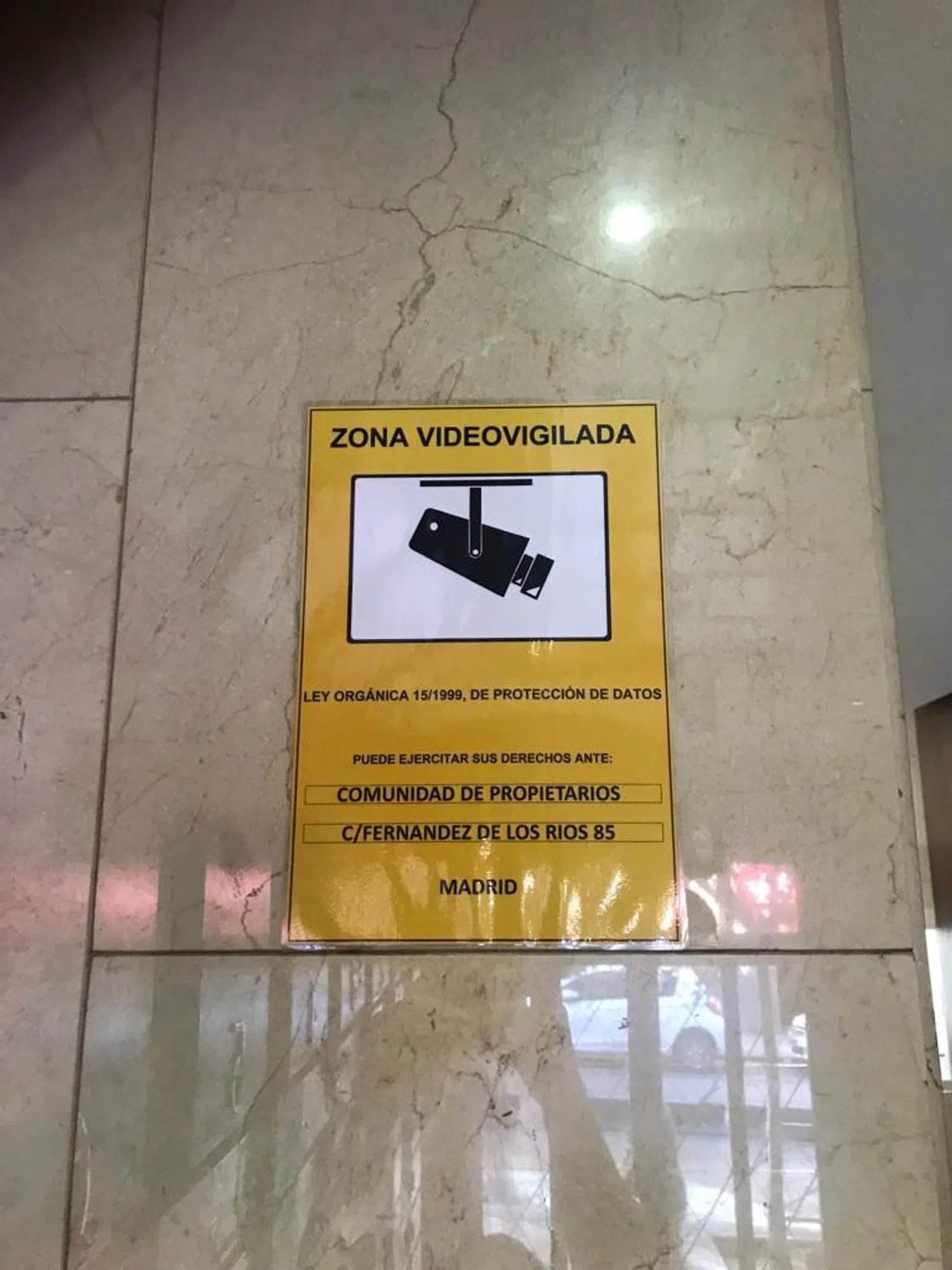 Piso en calle de Fernández de los Ríos, 85 - Foto 1