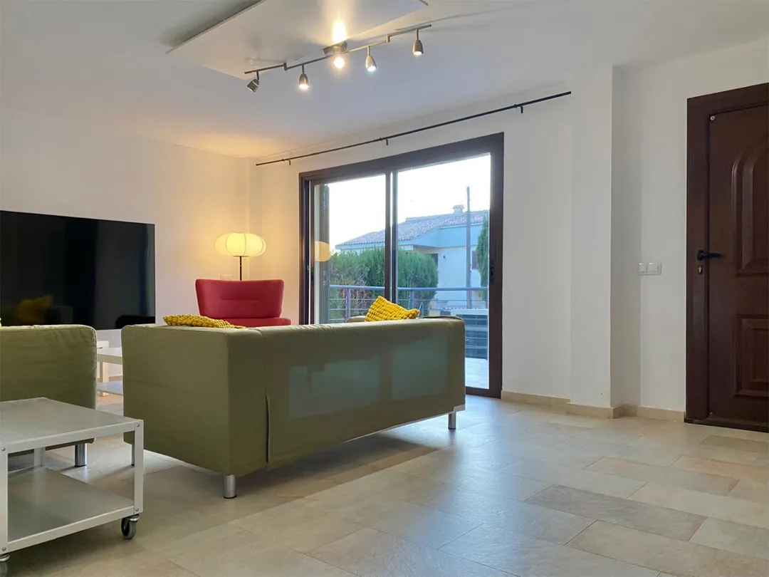 Casa adosada en  Carrer de Mart 57A - Foto 17