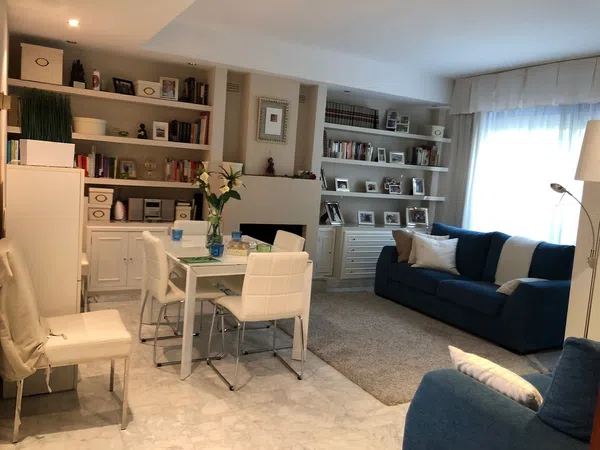 Piso en calle Castillo de Utrera, 1 - Foto 1