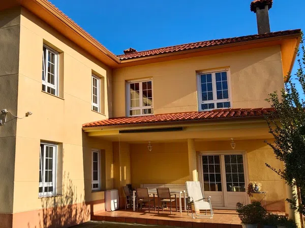 Casa o chalet independiente en Calle Aián, 10 - Foto 1