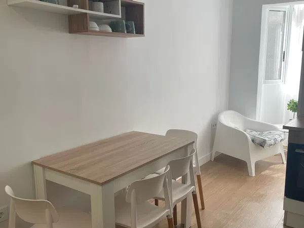 Piso en calle Pablo Penaguilas, 86