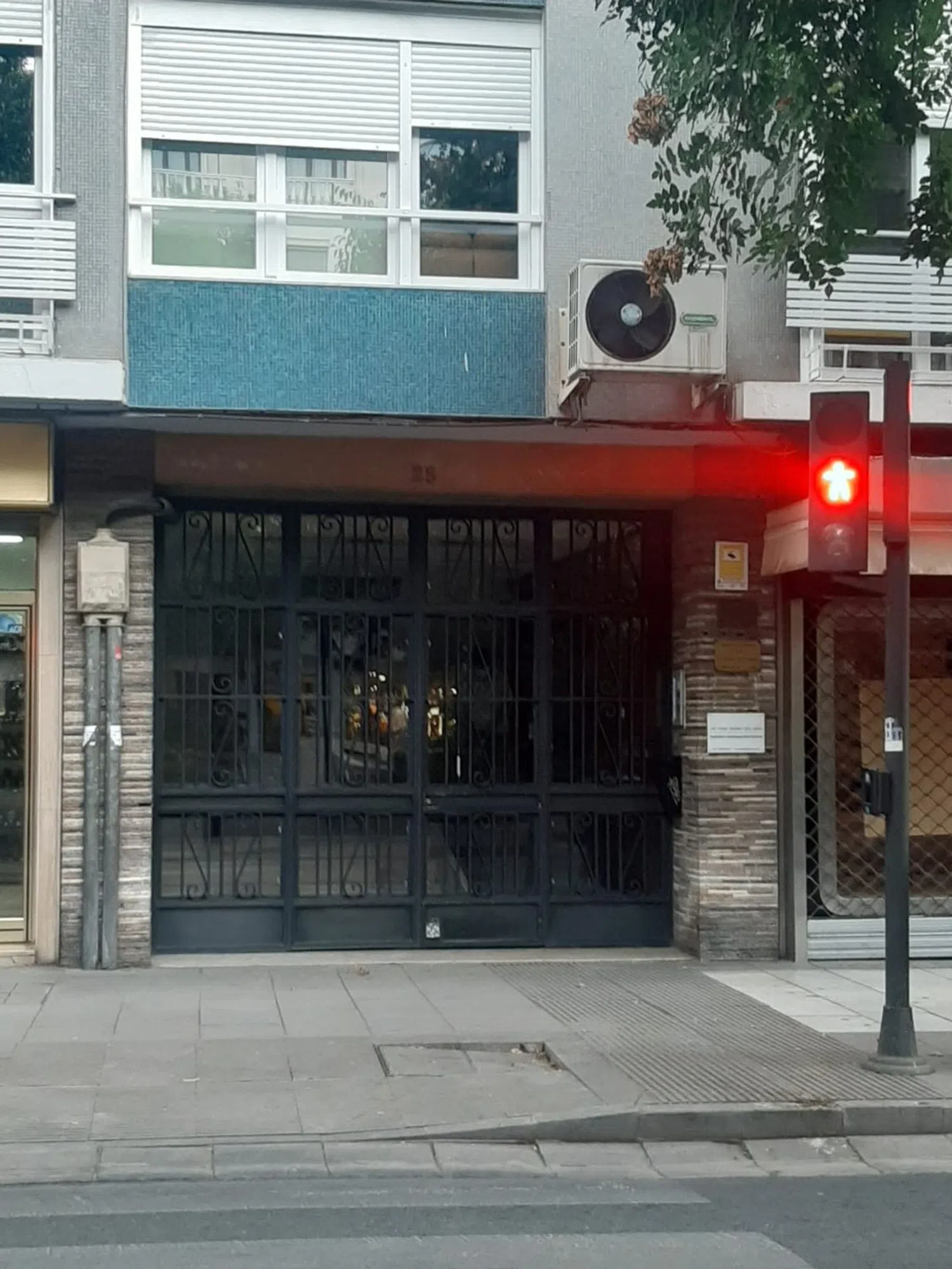 Estudio en avenida de la Constitución, 25 - Foto 9