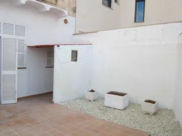 Piso en  Carrer Pilar Montaner 3 - Foto 1