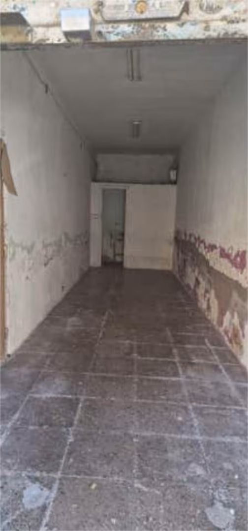 Local comercial en Torresana - Foto 1