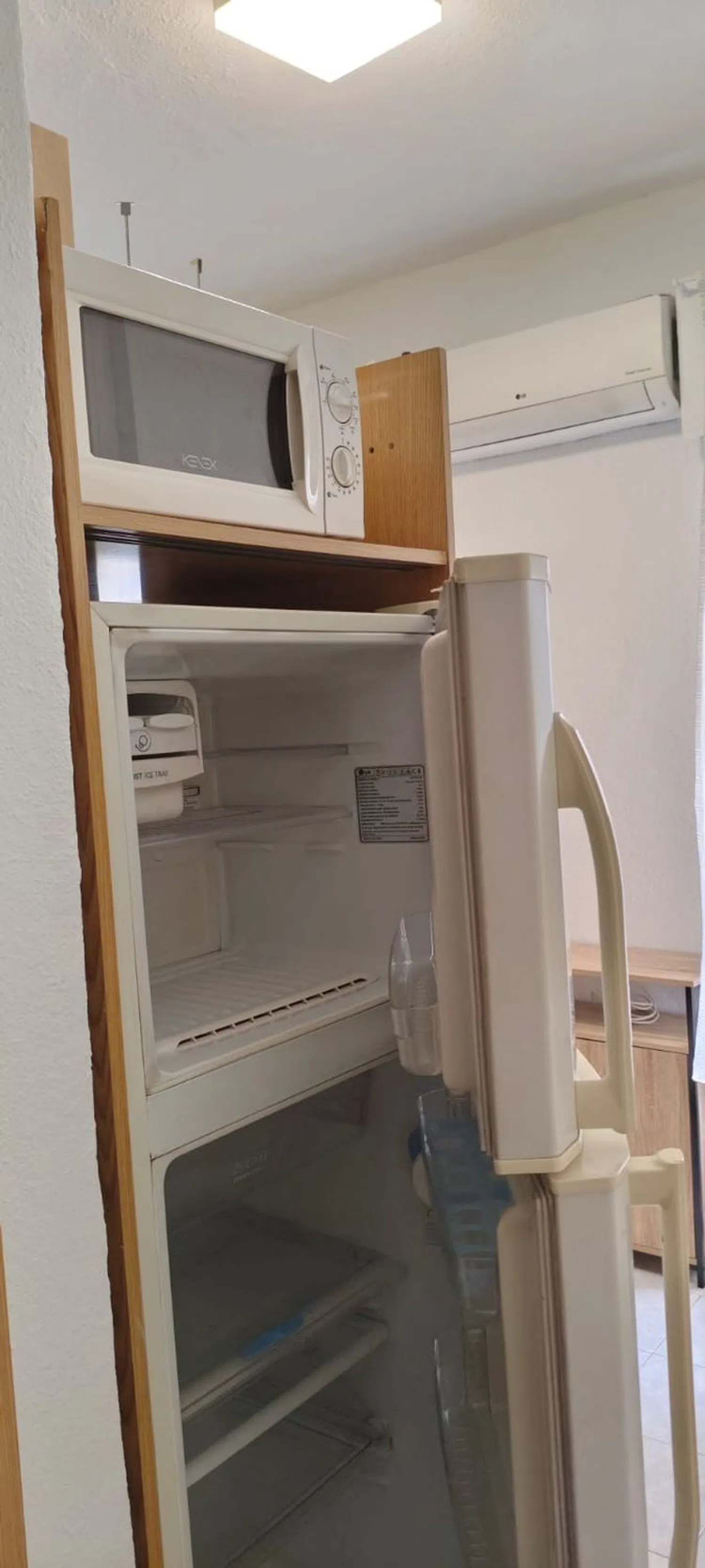 Estudio en calle del Doctor Esquerdo, 160 - Foto 4