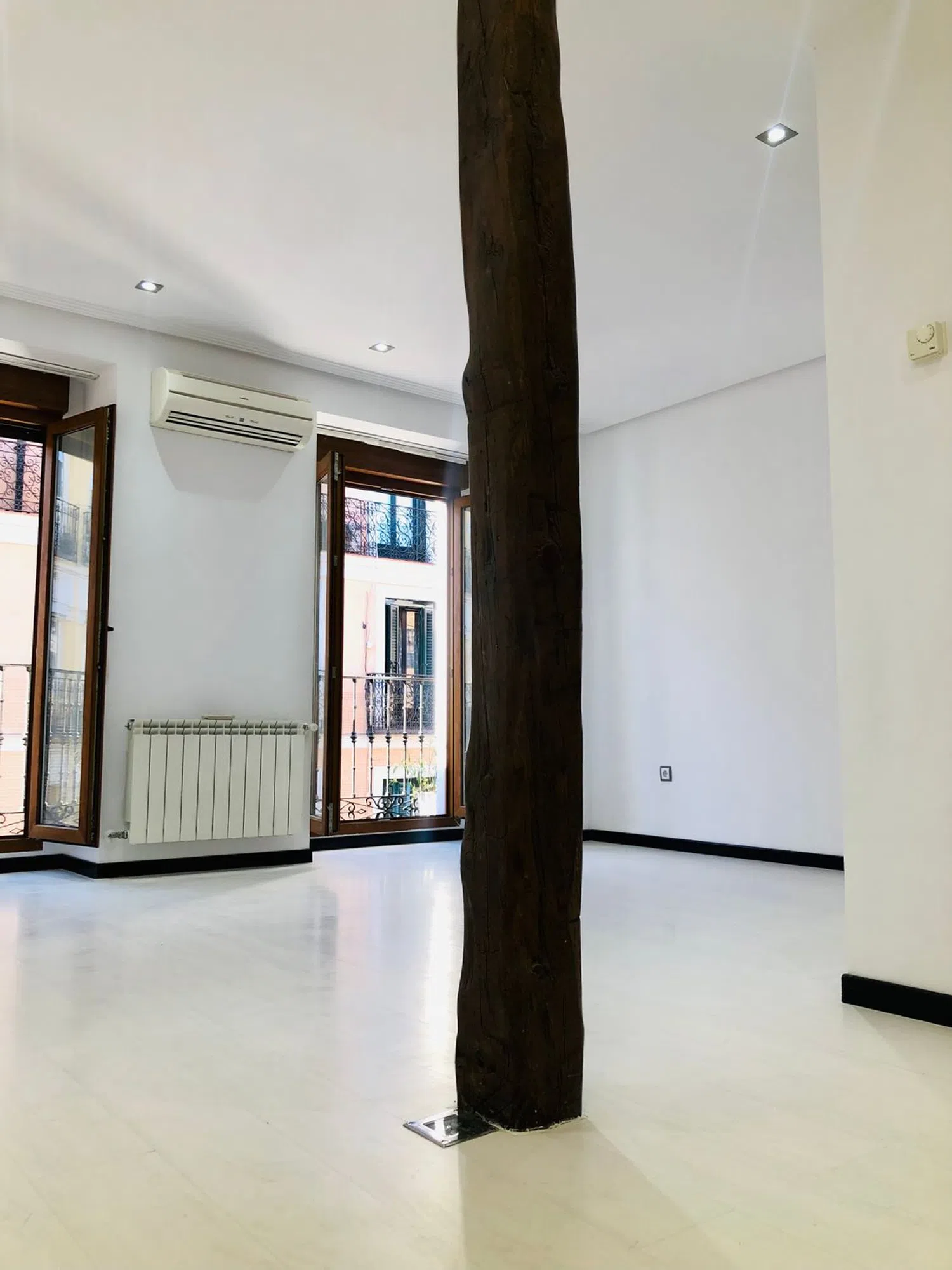 Piso en calle de Manuela Malasaña, 19 - Foto 2