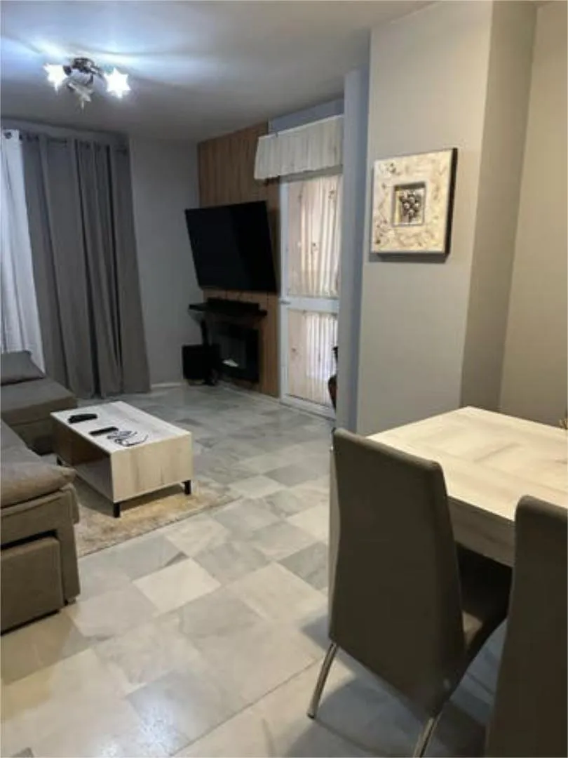 Piso en Urbanizacion La Motilla - Foto 1