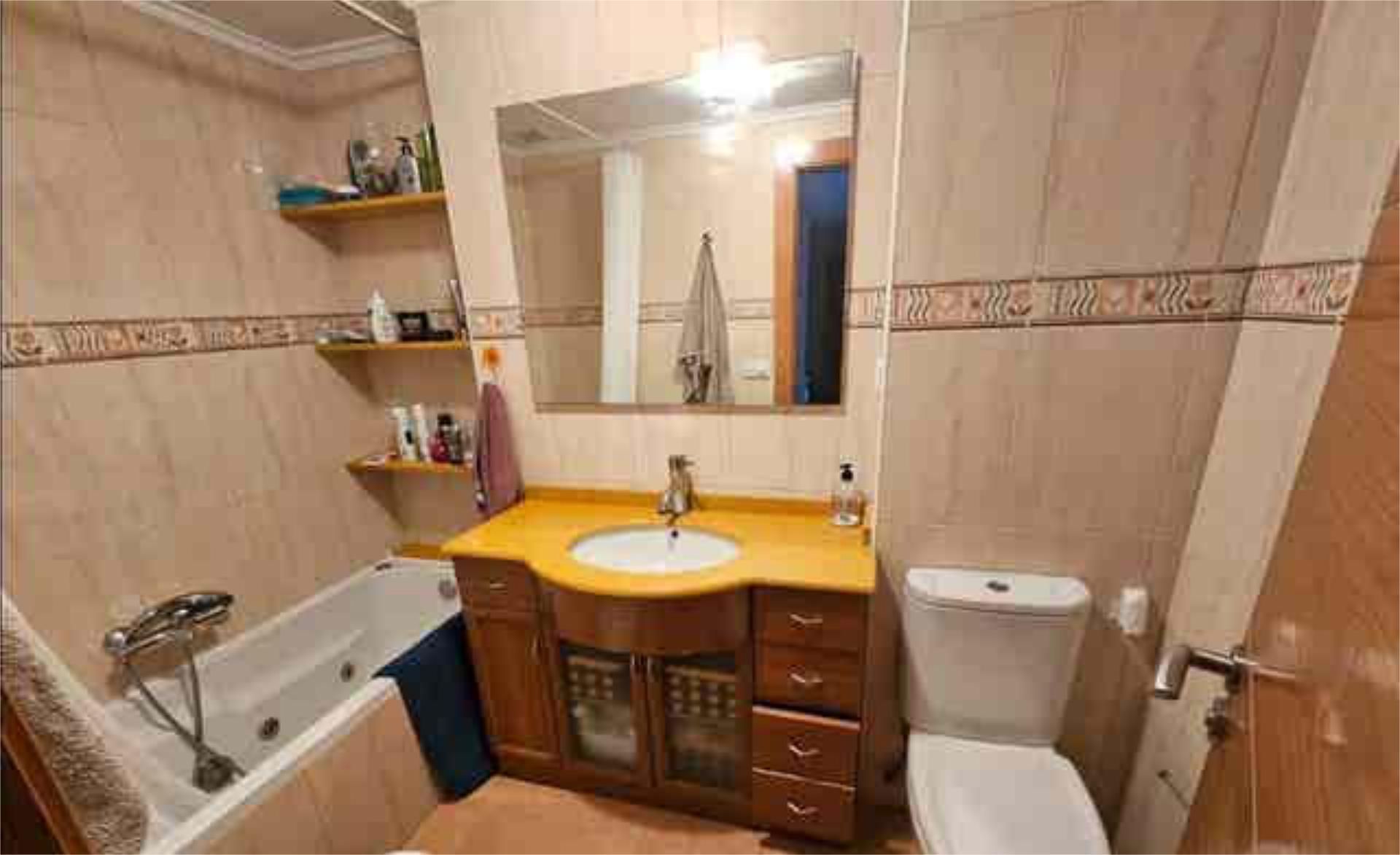 Piso en Lakua Arriaga - Foto 3