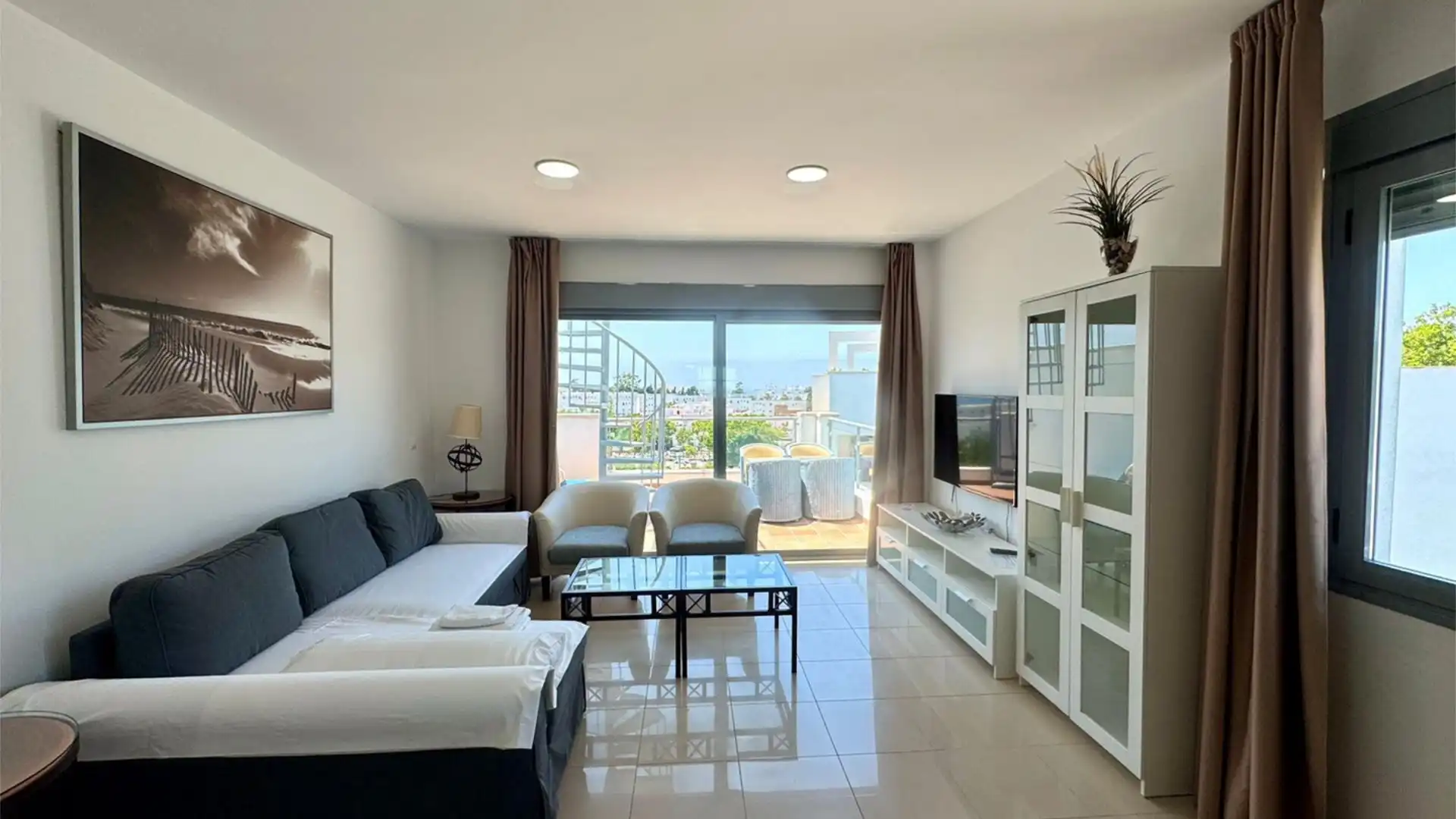 Apartamento en  Calle 8 de Marzo 25 - Foto 5