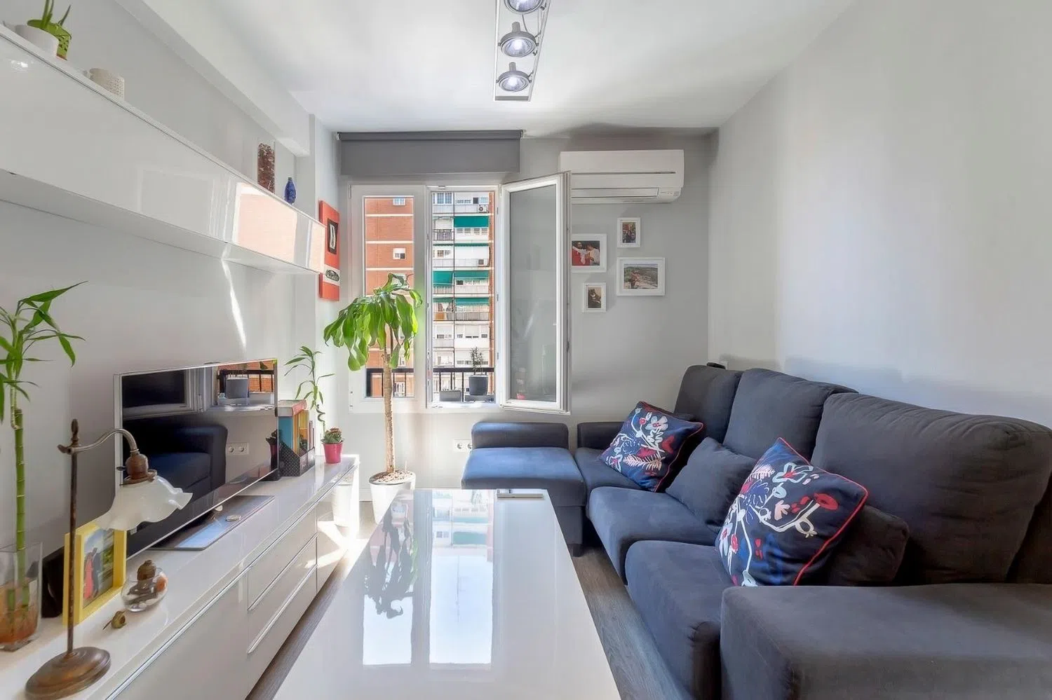 Piso en plaza de Arteijo, 11 - Foto 1