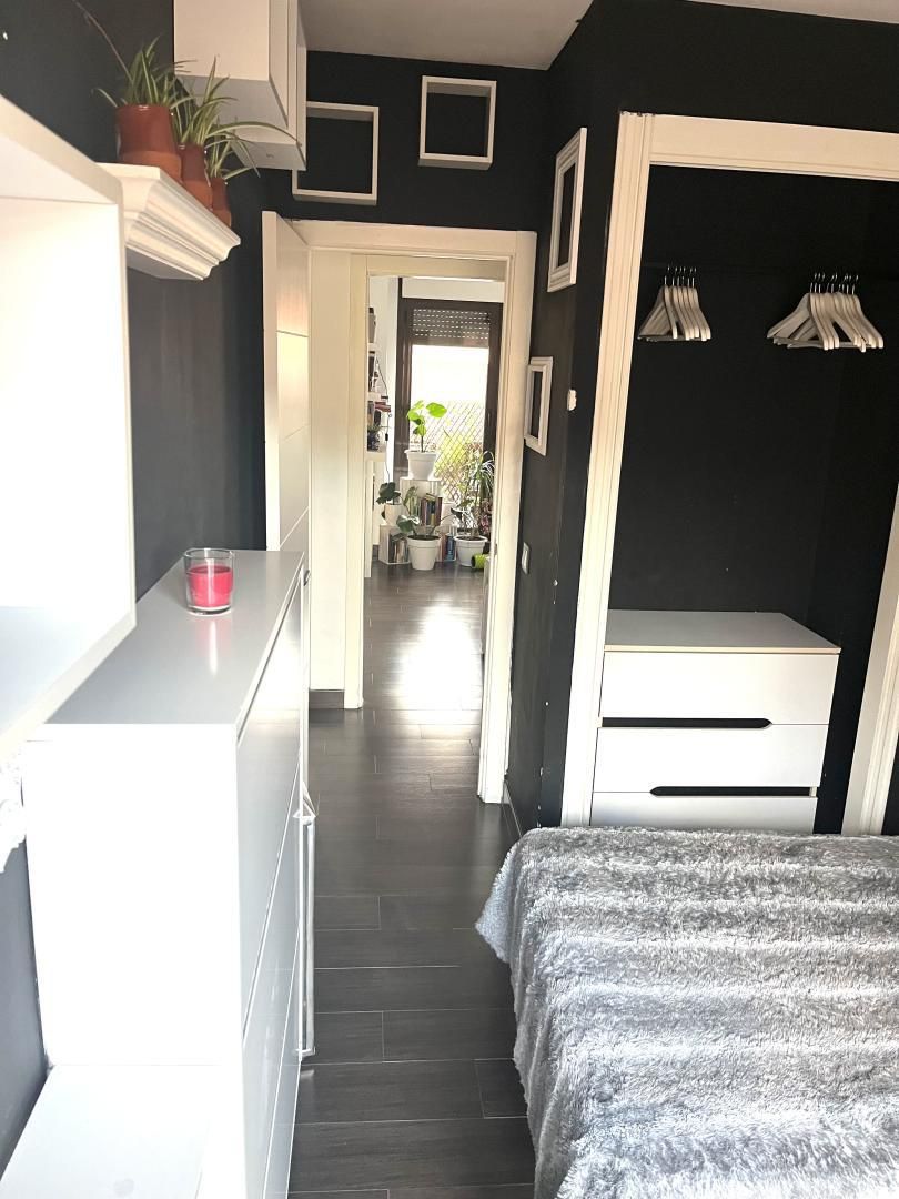 Piso en  Calle de María Sevilla Diago 36 - Foto 17