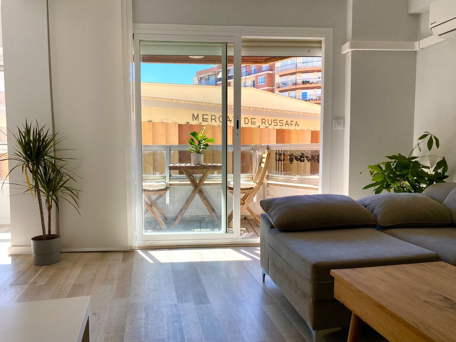 Piso en plaza del Baró de Cortés, 2 - Foto 1