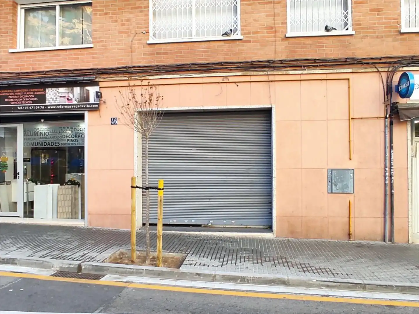 Local comercial en  Carrer de Campfaso 47 - Foto 3