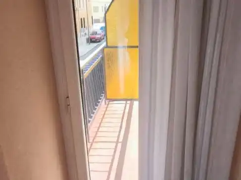 Piso en  Calle Pérez Oliva 22 - Foto 4