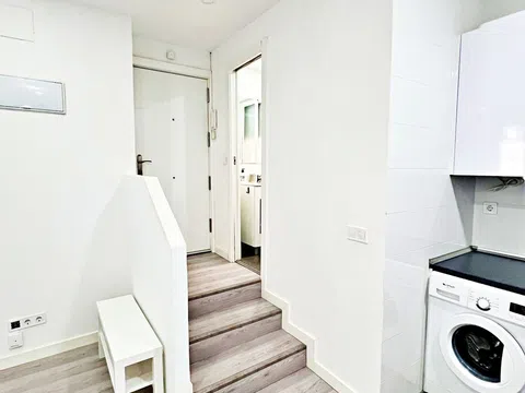 Estudio en calle de Camarena, 70