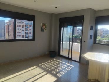 Piso en  Carrer del Riu Danubi 1 - Foto 2