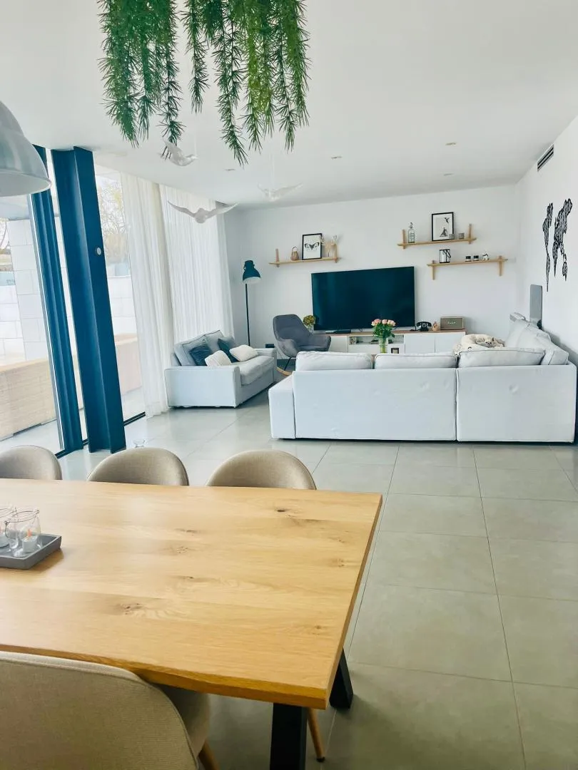 Chalet en  Carrer de la Camamilla 18 - Foto 6