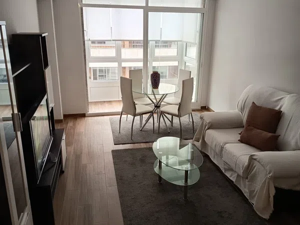 Estudio en calle Uruguay, 18 - Foto 1