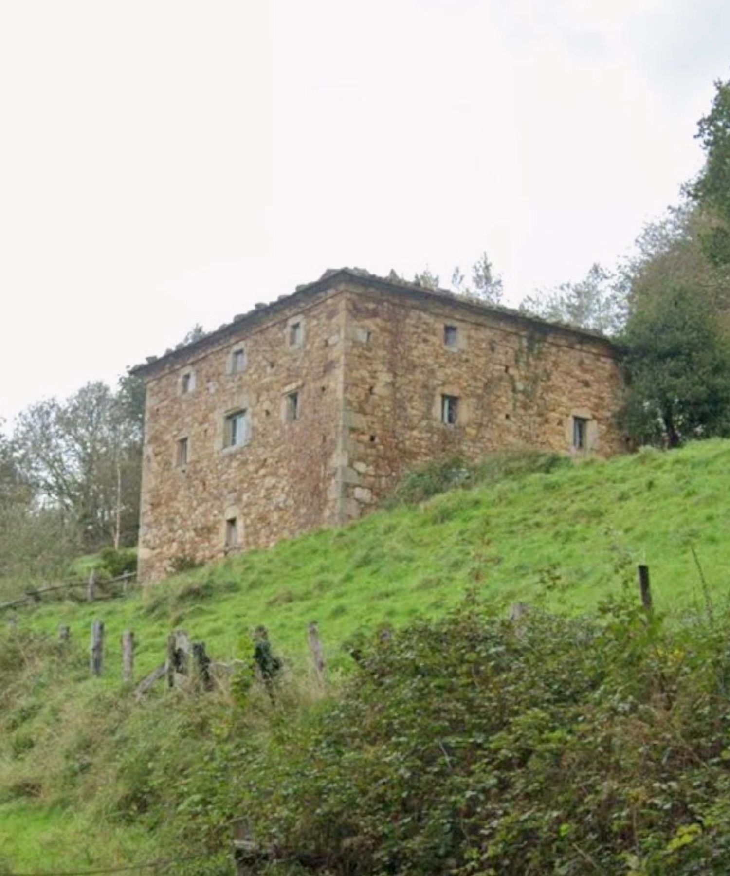 Casa de pueblo en Relloso s/n s/n - Foto 2