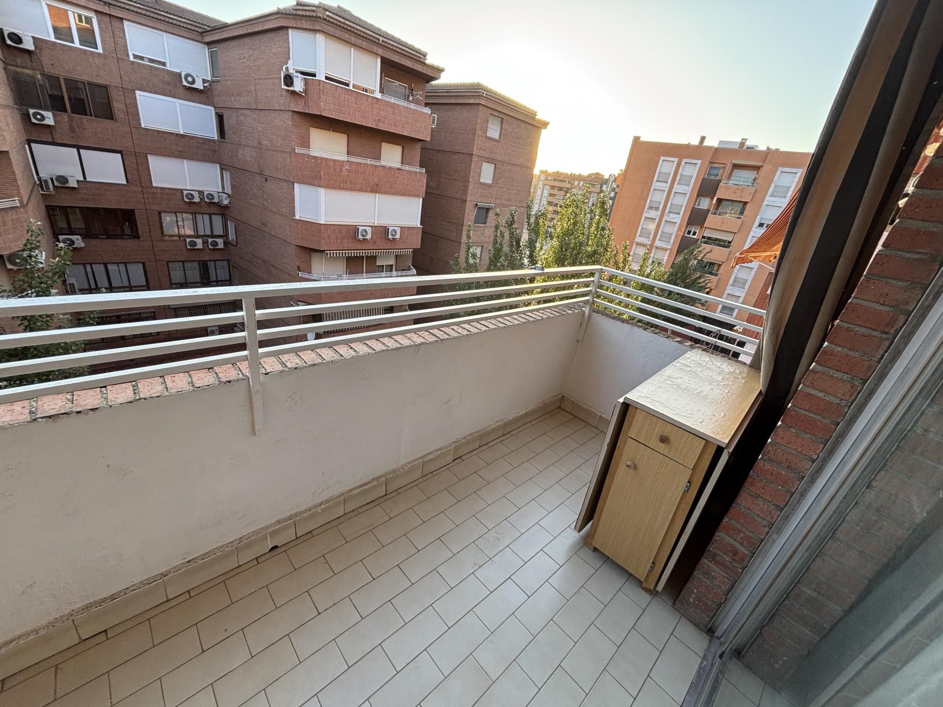 Piso en  Calle Cardenal Parrado 25 - Foto 18