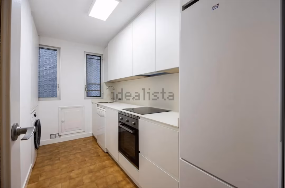 Piso en  Calle del Doctor Zamenhof 14 - Foto 4