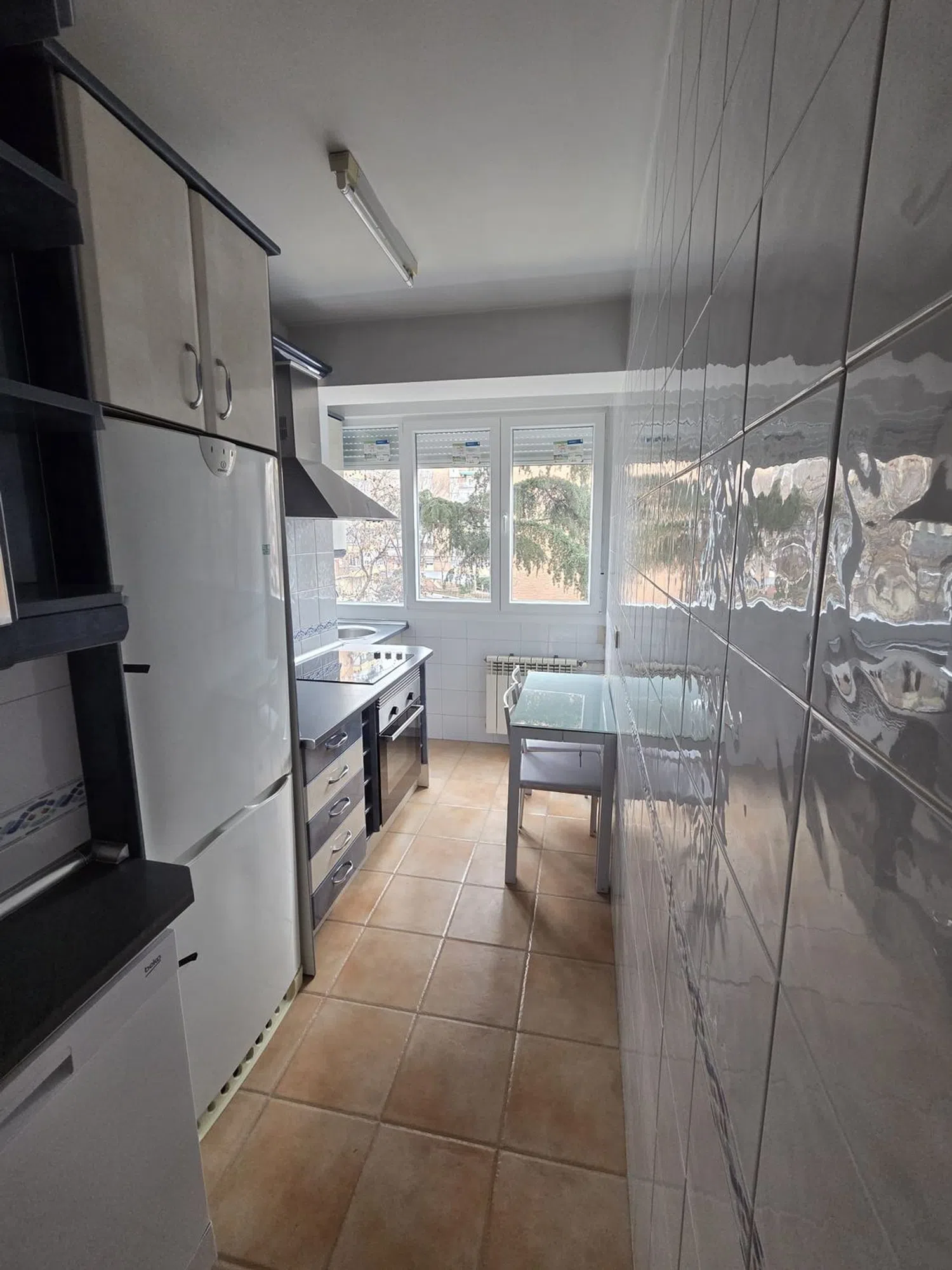 Piso en calle de Aguilón, 7 - Foto 4