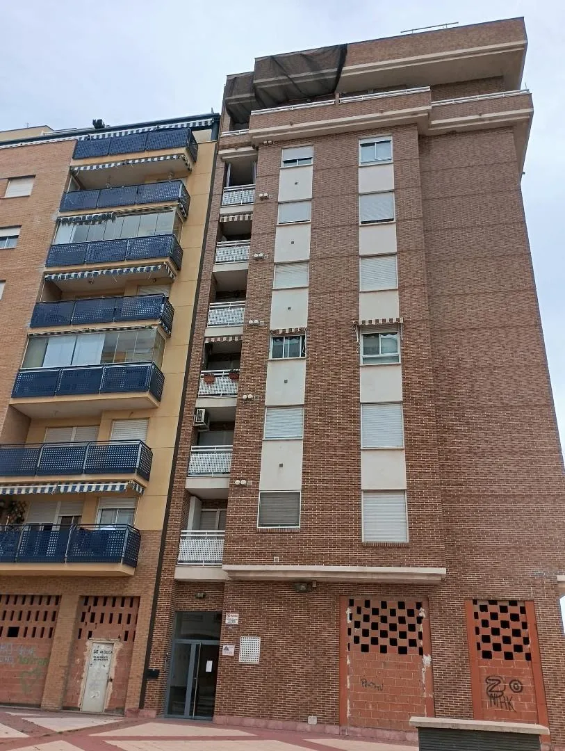 Piso en  Calle Ronda Sur 43 - Foto 1