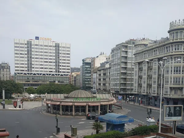 Piso en plaza de Pontevedra, 18 - Foto 2