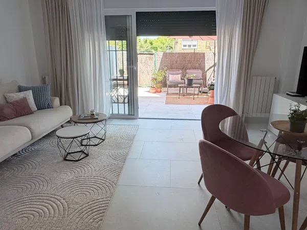 Chalet adosado en Calle Cueva de la Mora, 36 - Foto 2