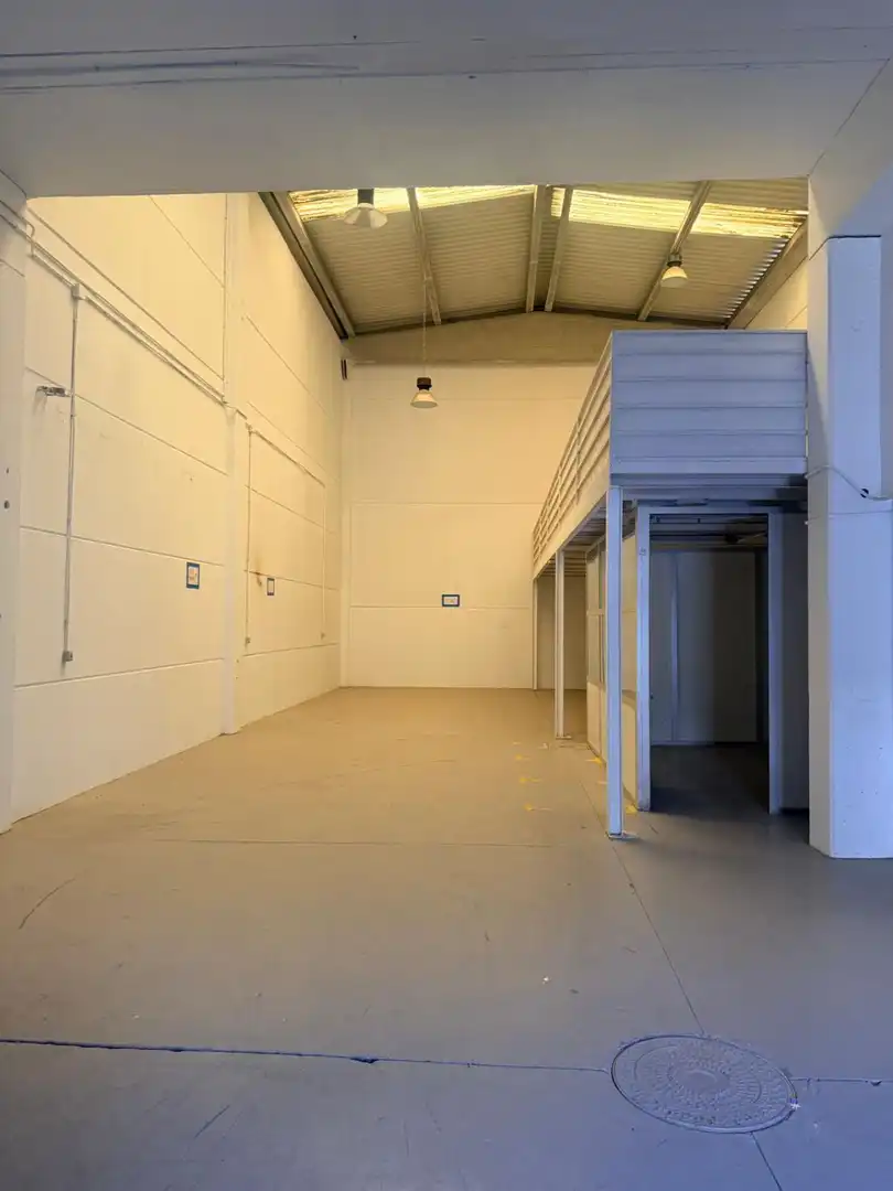 Nave Industrial en Alcorcón - Foto 4