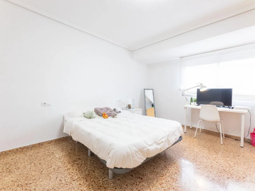 Piso en  Carrer de Yecla 19 - Foto 22