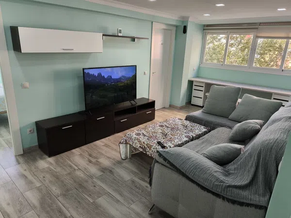 Piso en calle Héroe de Sostoa, 77 - Foto 4