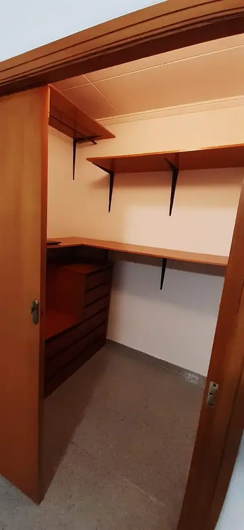 Piso en  Avinguda del Comte de Torrefiel 8 - Foto 7