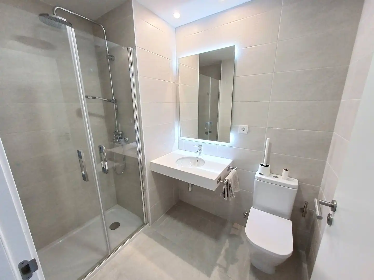 Piso en L'Hospitalet de Llobregat - Foto 13