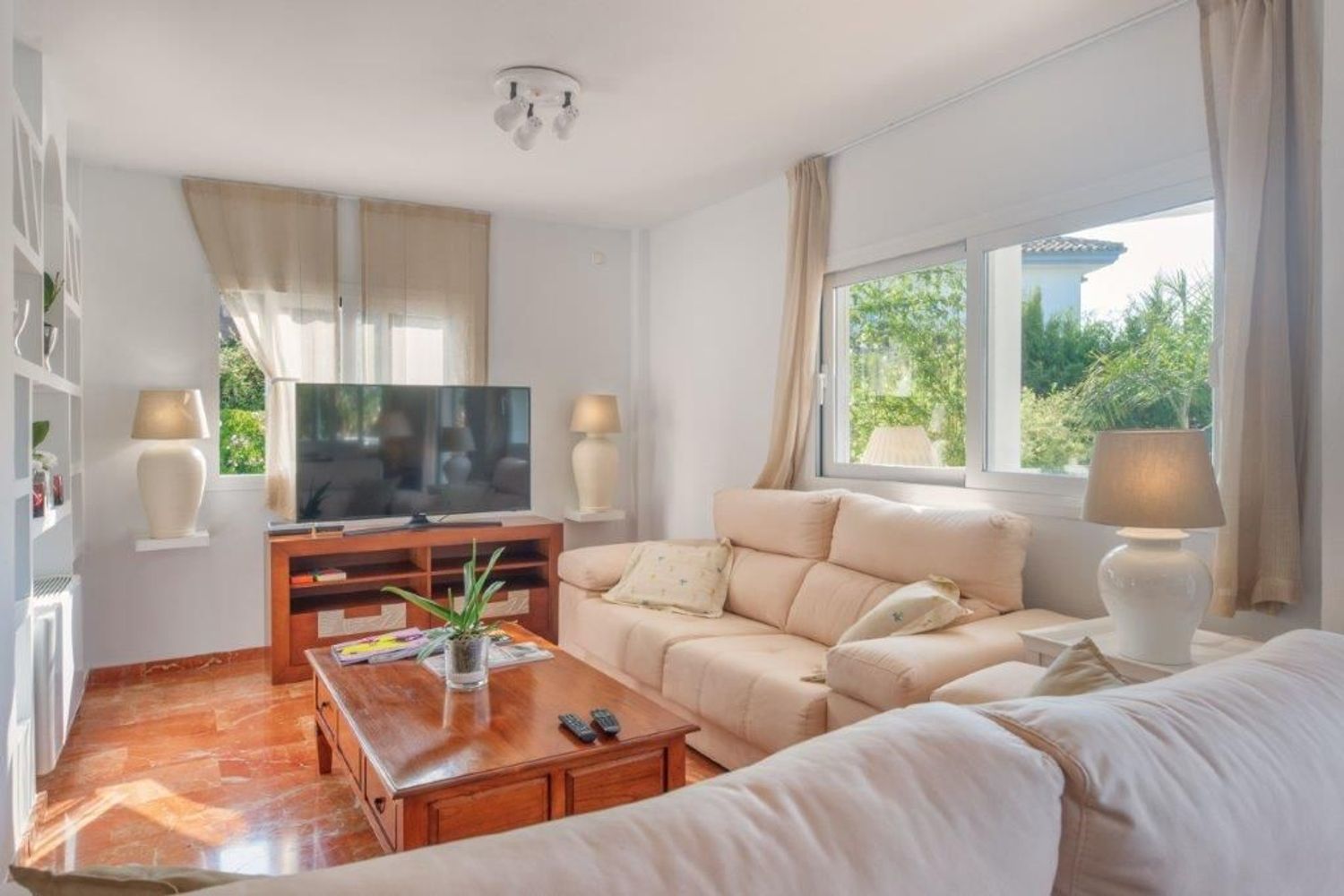 Casa o chalet independiente en Paseo de Haití, 3, Green Hills - Las Cumbres de Elviria - Foto 8