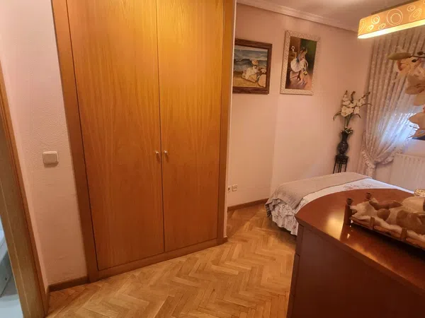 Piso en calle de Ladera de los Almendros, 18 - Foto 32