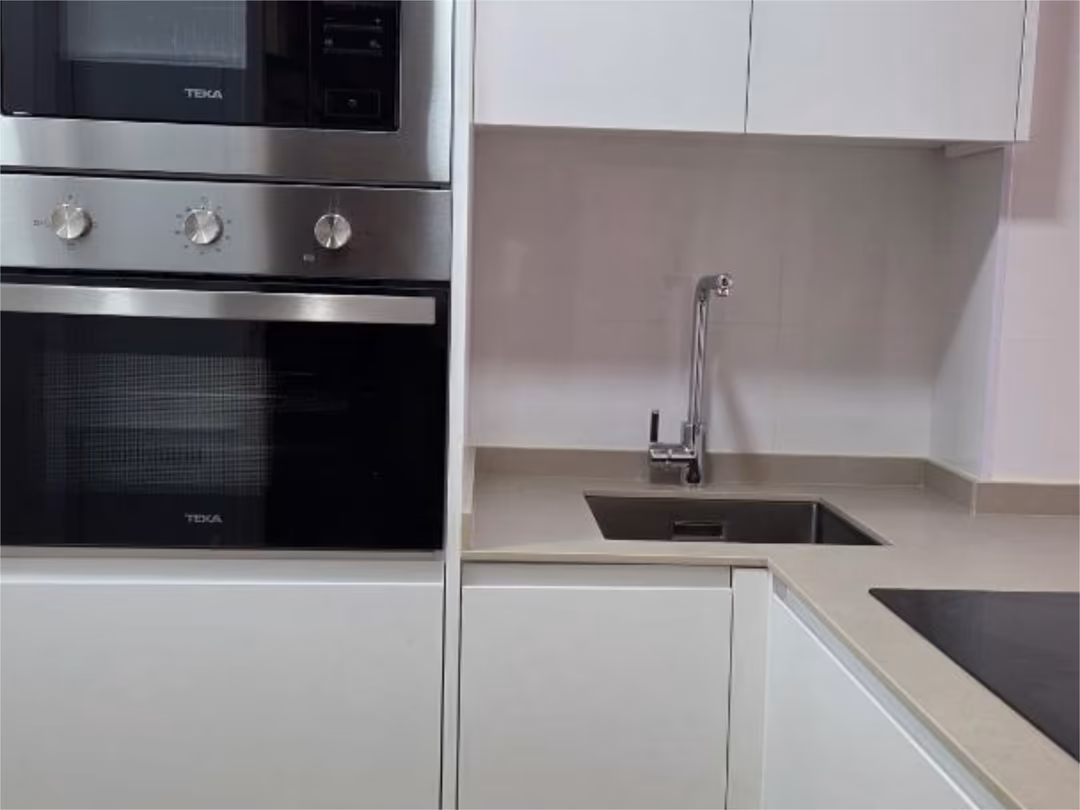 Piso en  Plaza de Redondela 12 - Foto 6