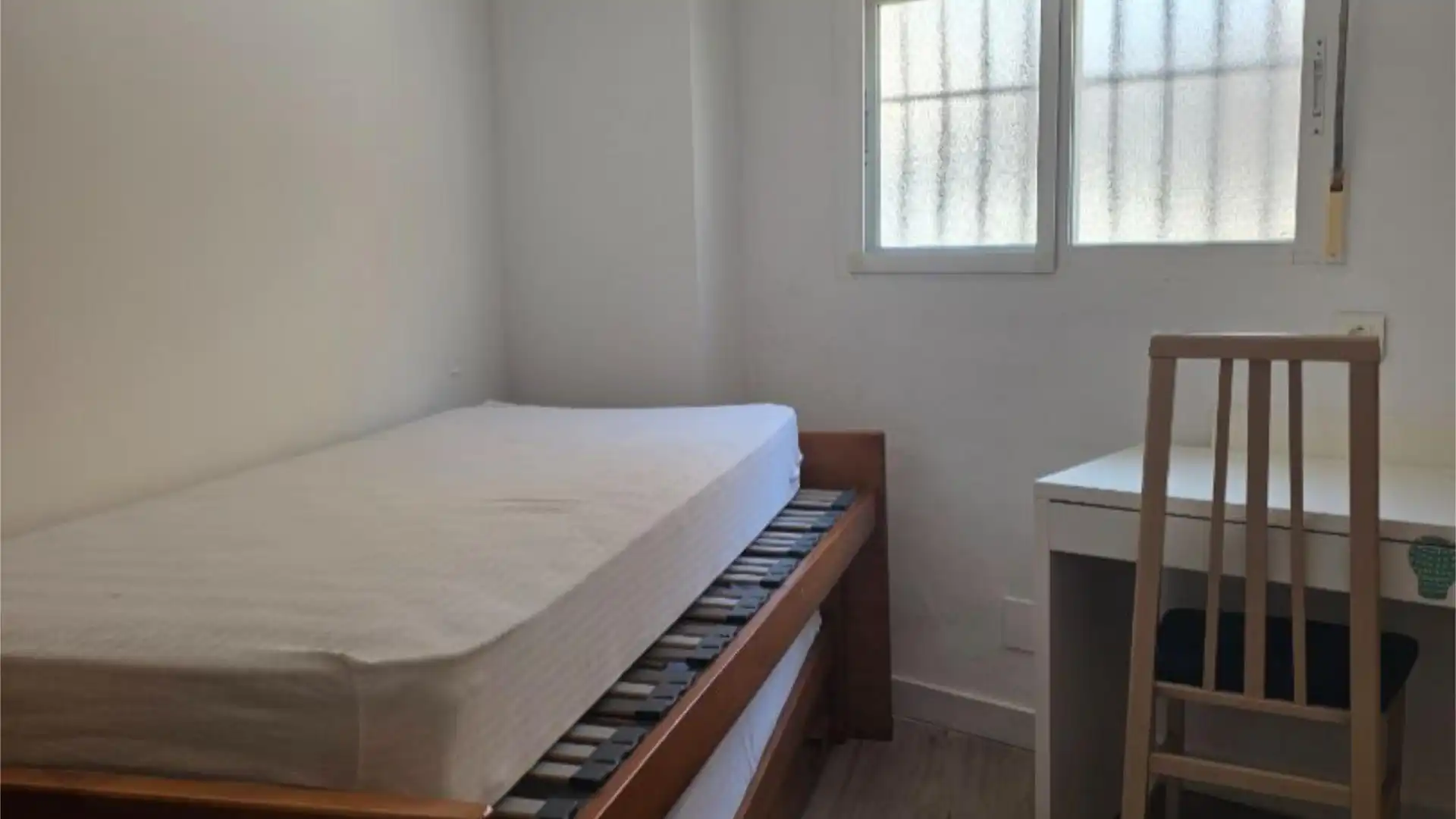 Casa adosada en  Calle Francisco López López 150 - Foto 4