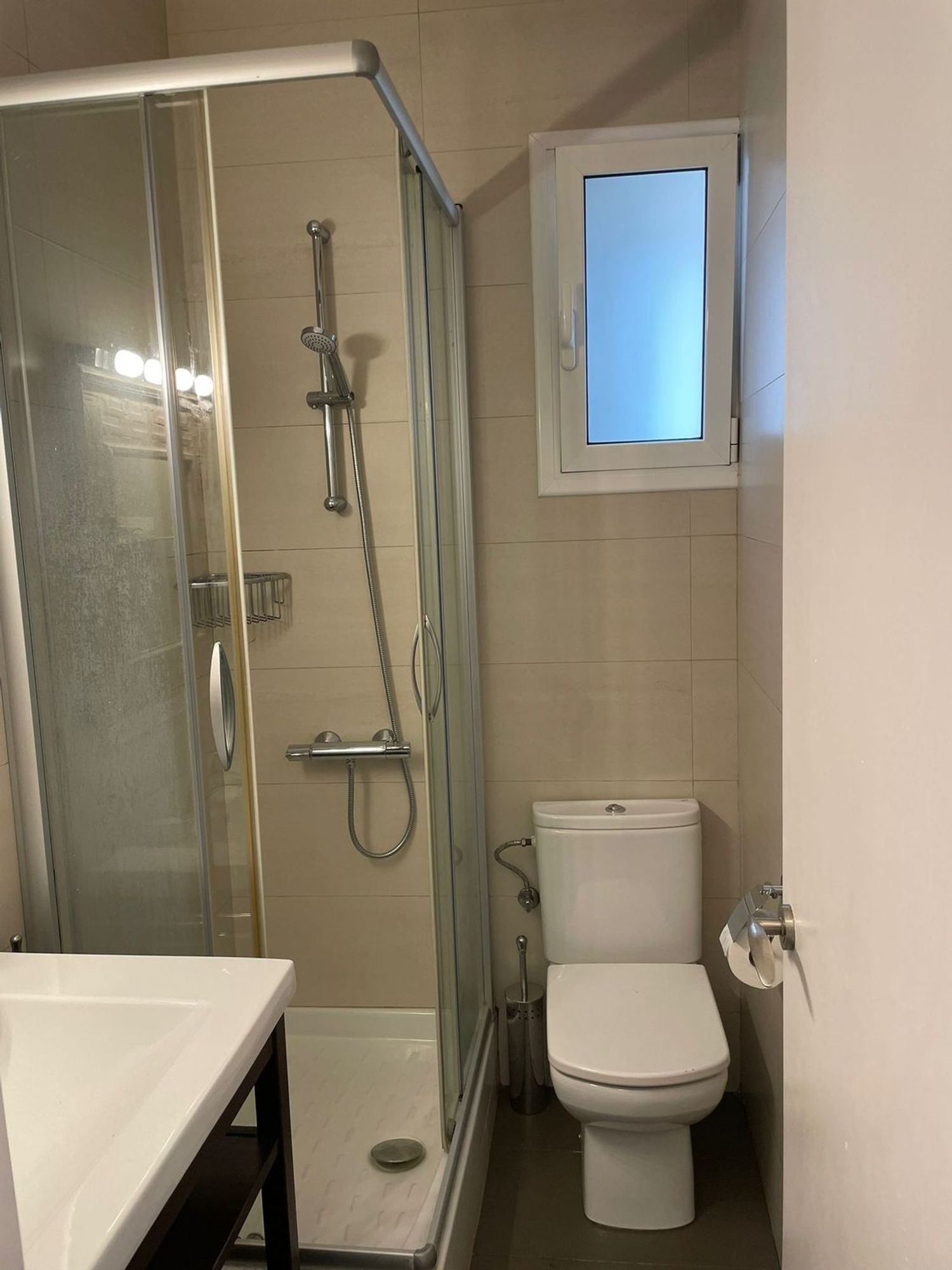 Piso en calle de l'Art, 48 - Foto 4