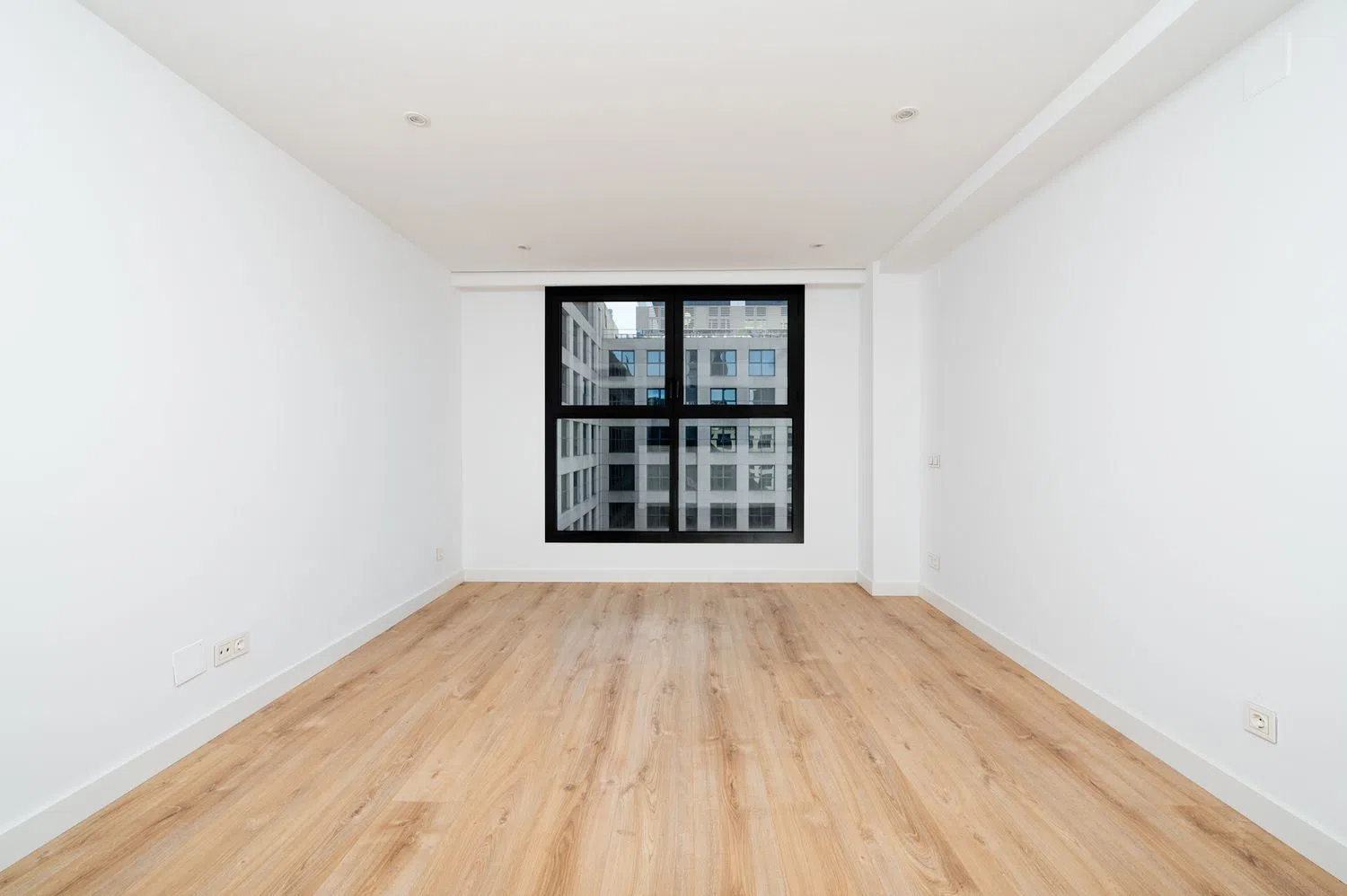 Piso en calle de San Benito - Foto 4