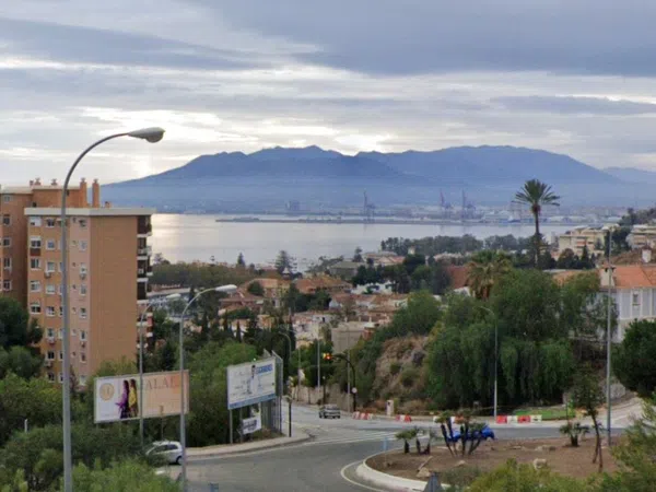 Piso en avenida San Isidro, 12 - Foto 1