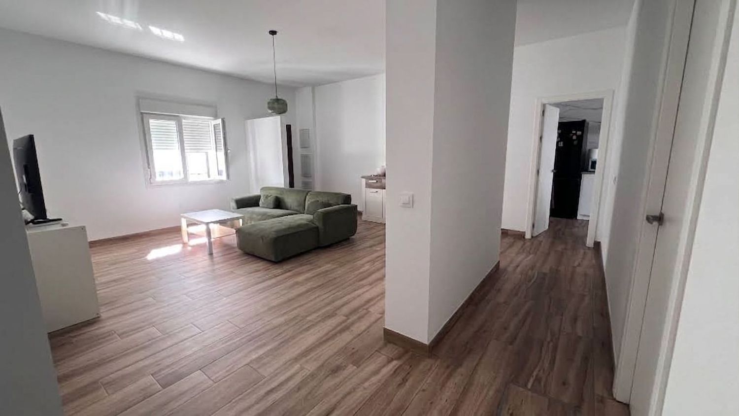 Chalet adosado en Sanlúcar la Mayor - Foto 4
